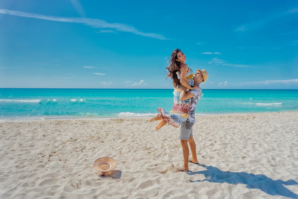 Travel and Visitors Insurance | Mega Financial